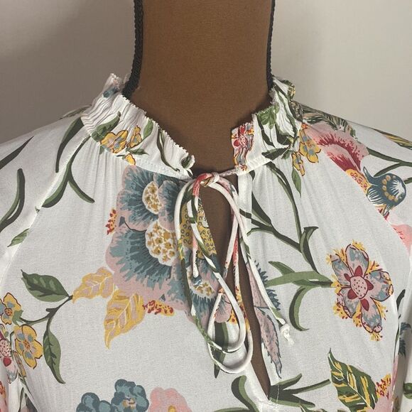 Loft floral high smocked neckline ruffled peplum blouse with front tie size S - Picture 6 of 12